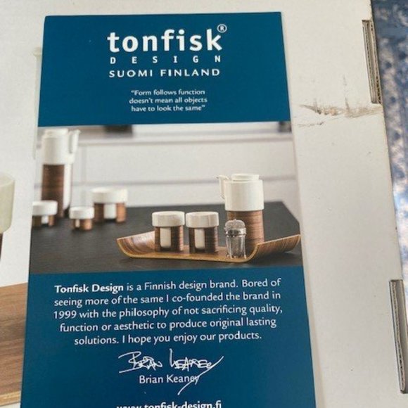 Shadow Water Carafe by TonFisk - Picture 4 of 5